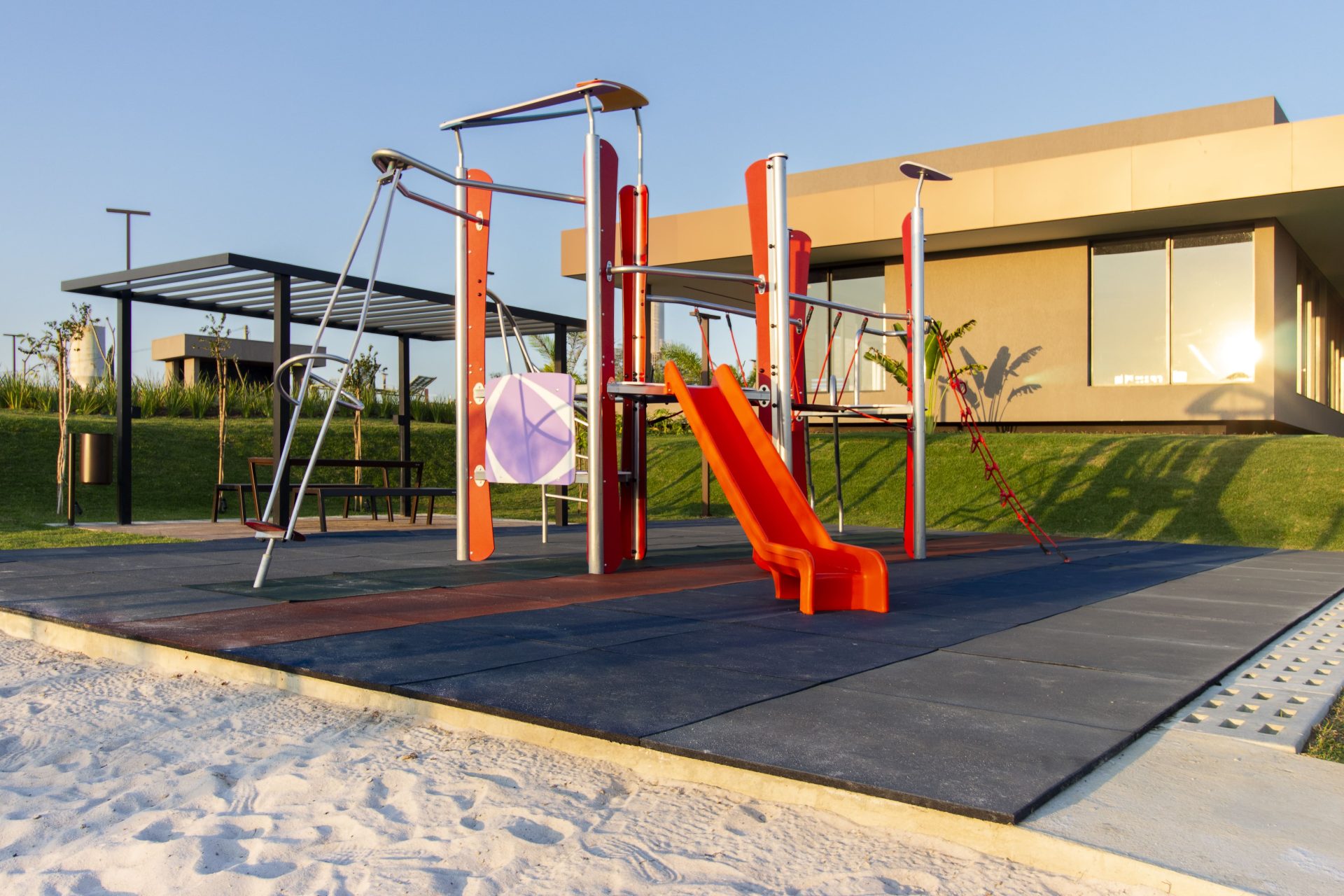Playground do Condomínio Oásis Home Park